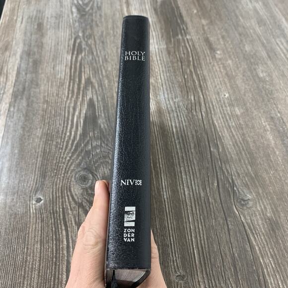 NIV Thinline Large Print Reference Bible Bonded Leather Zondervan 2011 Unmarked - Picture 2 of 11